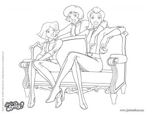 Totally Spies on a bench